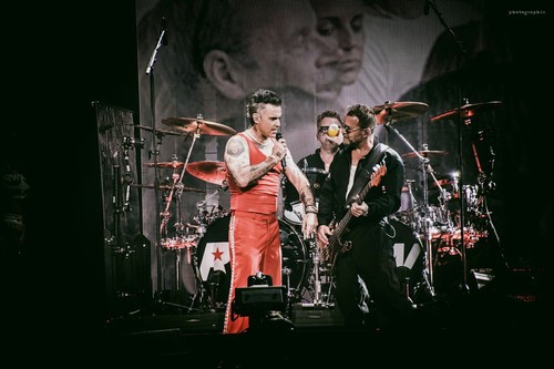 robbie_williams_7.jpg