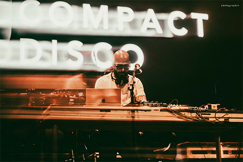 Compact Disco