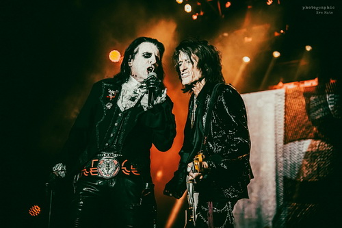 Hollywood Vampires