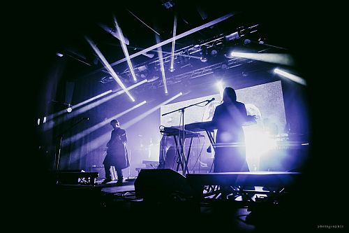 vowws-500.jpg