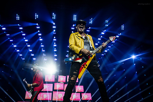 scorpions-44_zf.jpg